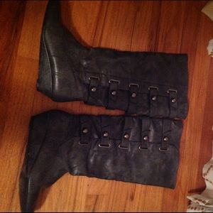 Madden Girl Gray Boots