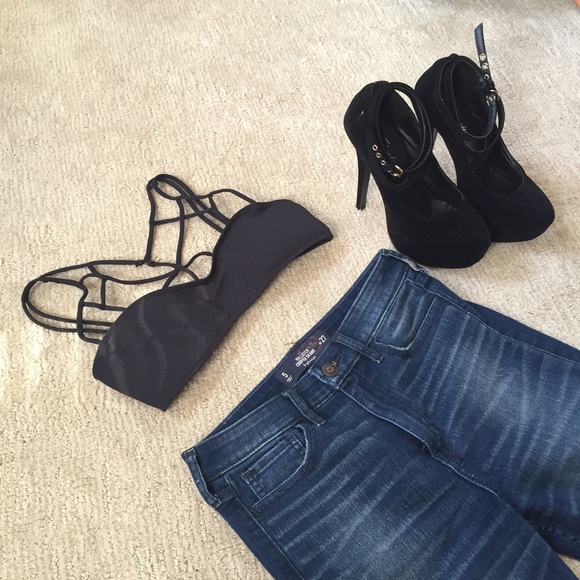 Hollister High rise cropped skinnies