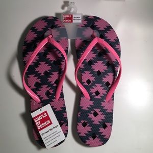 CHEAP!!!!!!! Tribal print shower flip flops