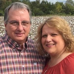 Meet your Posher, Polly