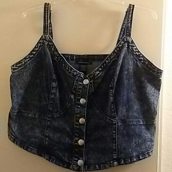 NWT Plus size denim crop top.  SOLD