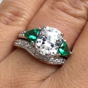 Cubic Zirconia Simulated Emerald Bridal Ring Set