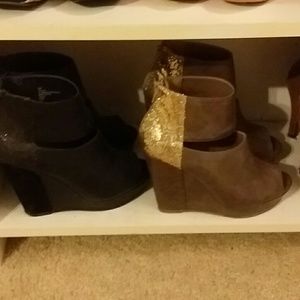 2 Arizona Glitter Sequined Peeptoe Booties