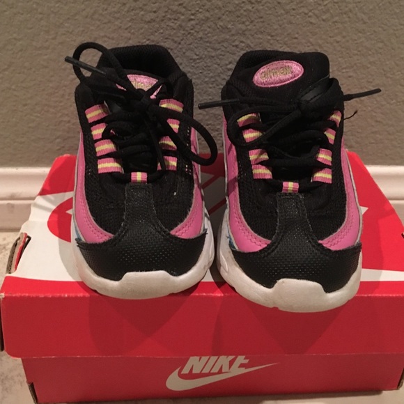 🔷 SOLD 🔷 Little Air Max LE TD Size 7C