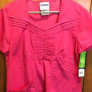 New with tags Landau scrub shirt