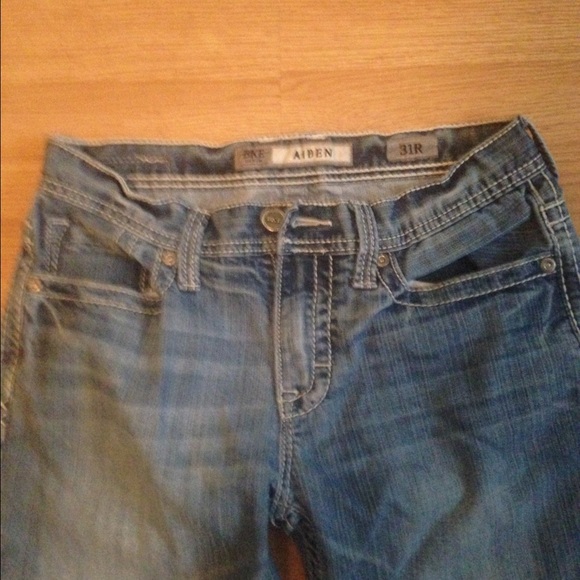 NEW Buckle BKE Aiden Jeans