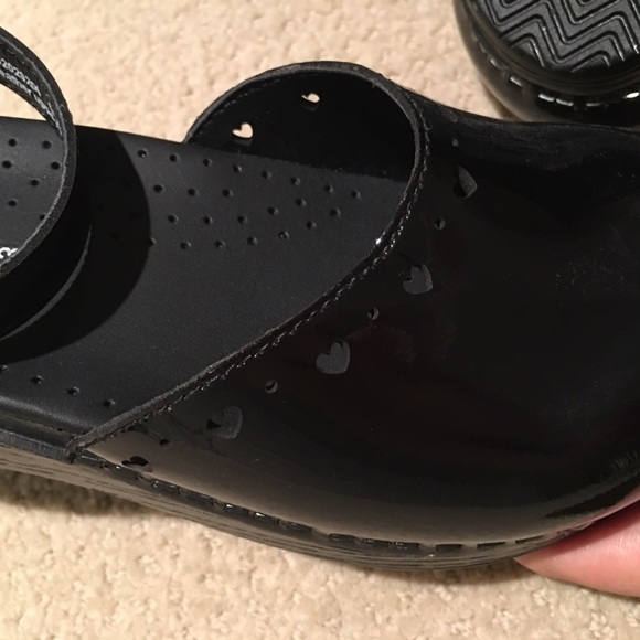 Sold - Picture 3 of 3