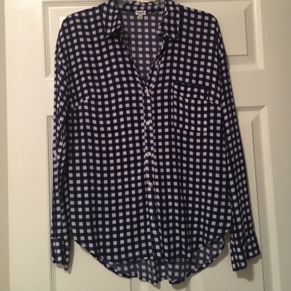 Splendid button blouse