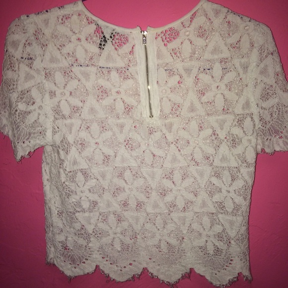 Lace top - Picture 2 of 2