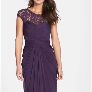 Adrianna Papell Lace Yoke Drape Gown in size 6