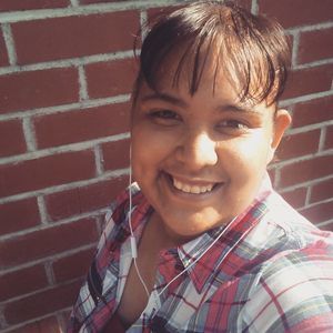 Meet your Posher, Desiree