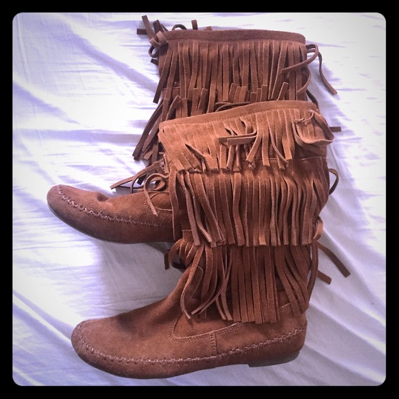 Lauren Conrad: Indian Booties
