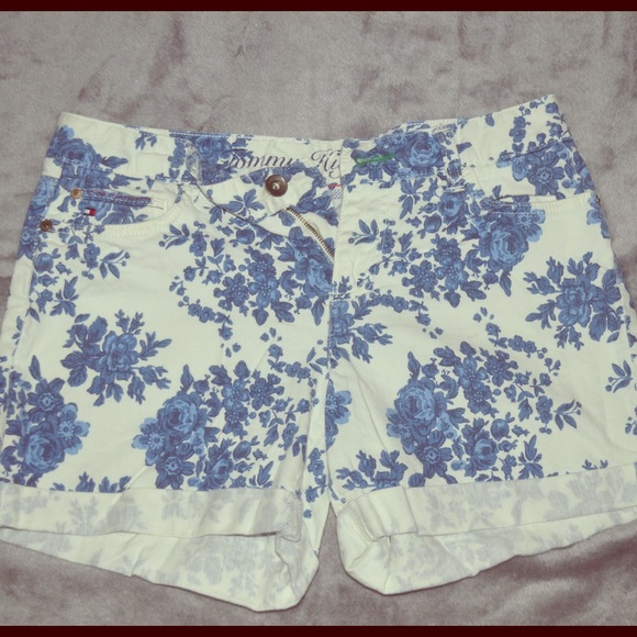 Blue rose shorts