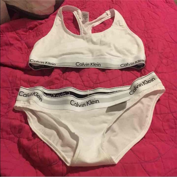 Calvin klein set L NEW