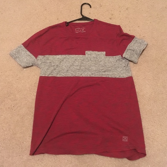 American eagle tee shirt