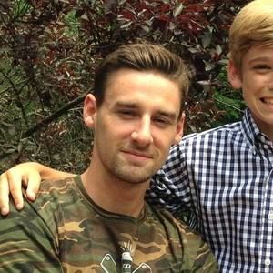 Meet your Posher, Drew