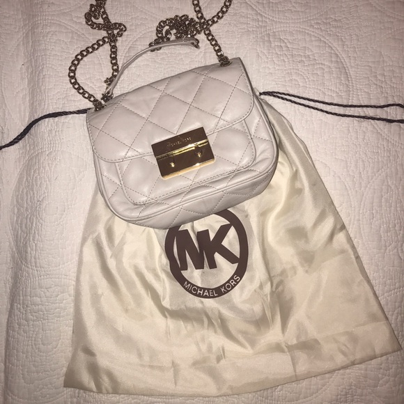 Michael Kors purse