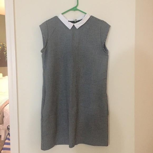 Zara Trafaluc collared black and white shift dress