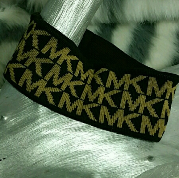 Michael Kors headband NWT - Picture 3 of 3