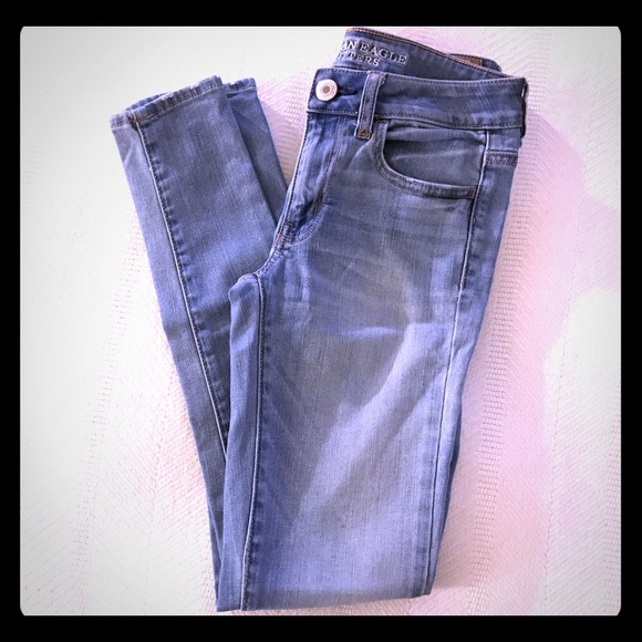 American Eagle skinny jeans