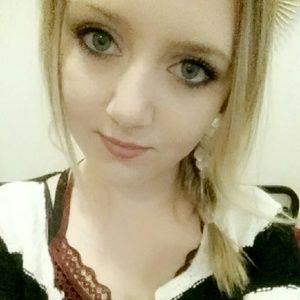 Meet your Posher, Tosha