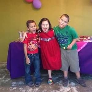 Meet your Posher, Joel enrique