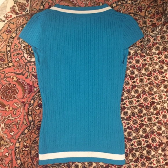 BCBG to the Max Aqua Top - Picture 3 of 4