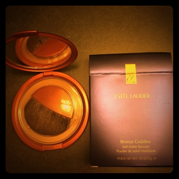 ✨ Estée Lauder Bronze Goddess Bronzer ✨