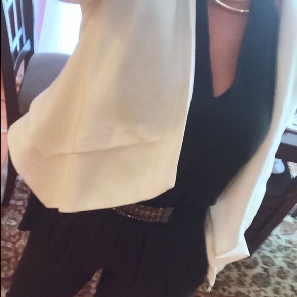 BCBG blazer