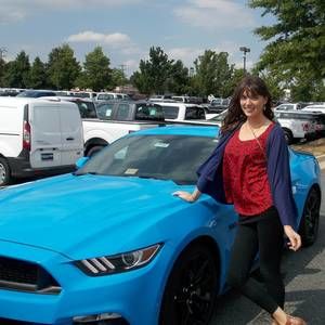 Meet your Posher, Casey