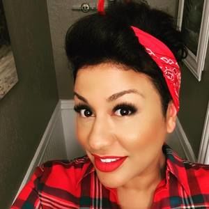 Meet your Posher, Sonia