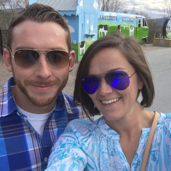 Meet your Posher, Katie - Picture 1 of 1