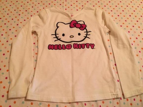 Girl Outfit - Picture 2 of 4