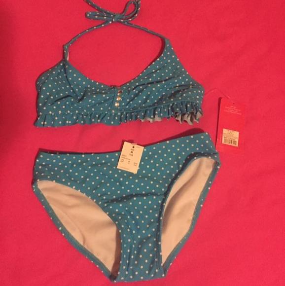 Bikini - Picture 1 of 2