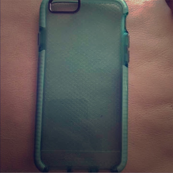 Tech 21 iPhone 6/6s case