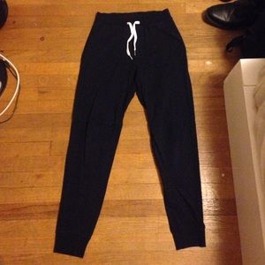 Dark blue jogger pants from H&M