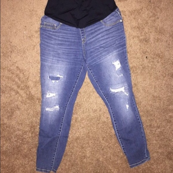 Liz Lange maternity jeans.