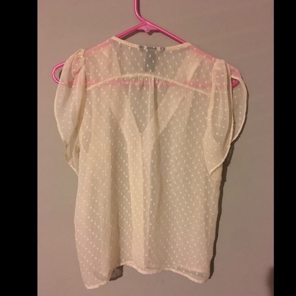 H&M cream colored sheer top - Picture 2 of 3