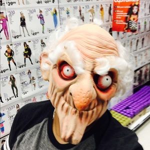 Meet your Posher, Diego