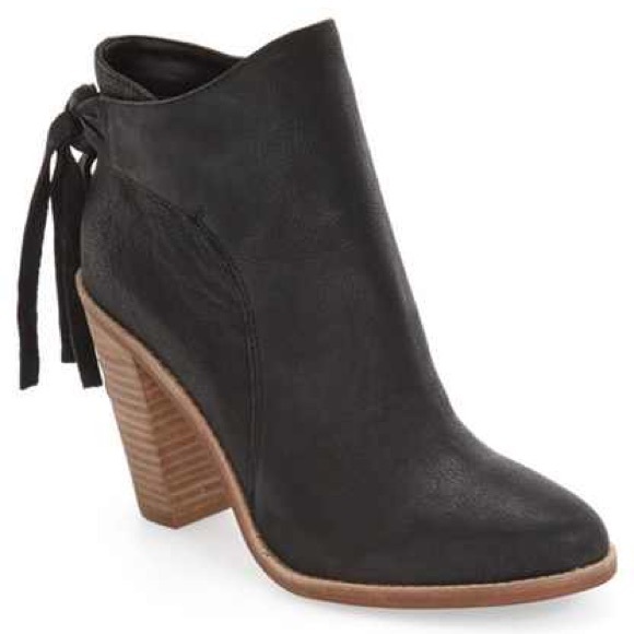 Vince Cameron black leather booties