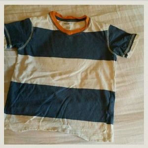 Old Navy blue and orange t shirt
