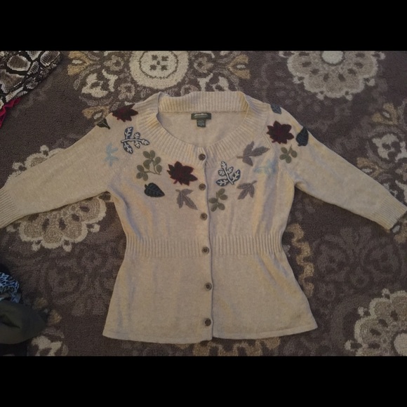 BEAUTIFUL Fall/Winter sweater