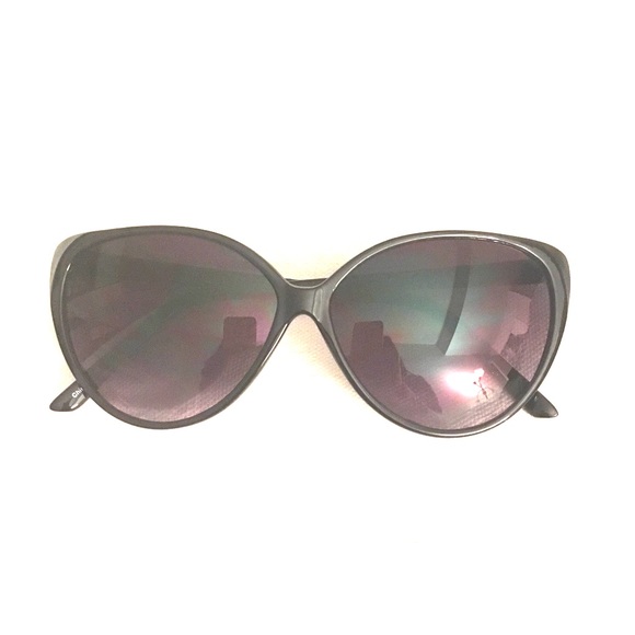 ❌❌SOLD❌❌Cat Eye Sunglasses