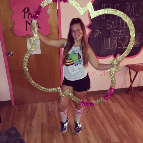 Meet your Posher, Madison