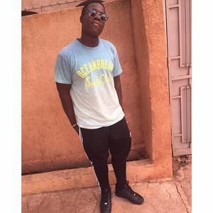 Meet your Posher, Cherif