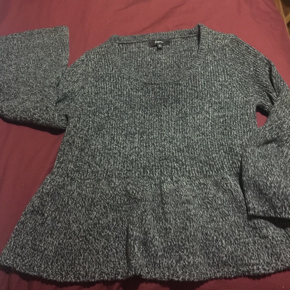 Knitted Express Sweater - Picture 4 of 4