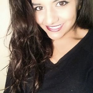 Meet your Posher, Cassie