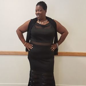 Meet your Posher, Cassandra