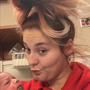 Meet your Posher, Savannah