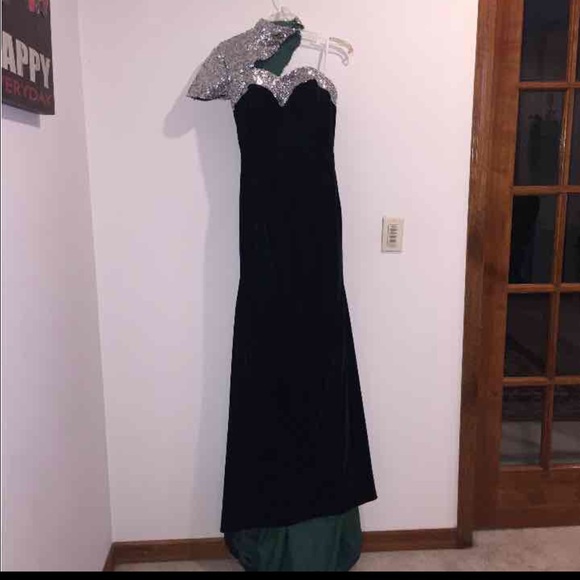 Women's evening gown